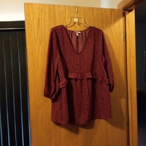 😊Isabel and ingrid burgundy long sleeve ruffled polyester maternity top blouse